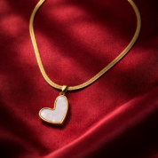 16F297F0-142D-4094-9369-BE7052CD49A2